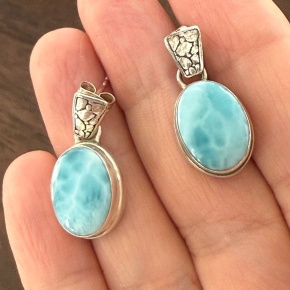 Genuine larimar solid sterling silver drop earrings - Picture 5 of 5